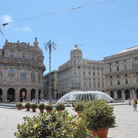 La Terrazza Del Porto Antico By Holiday World Genoa Exterior photo
